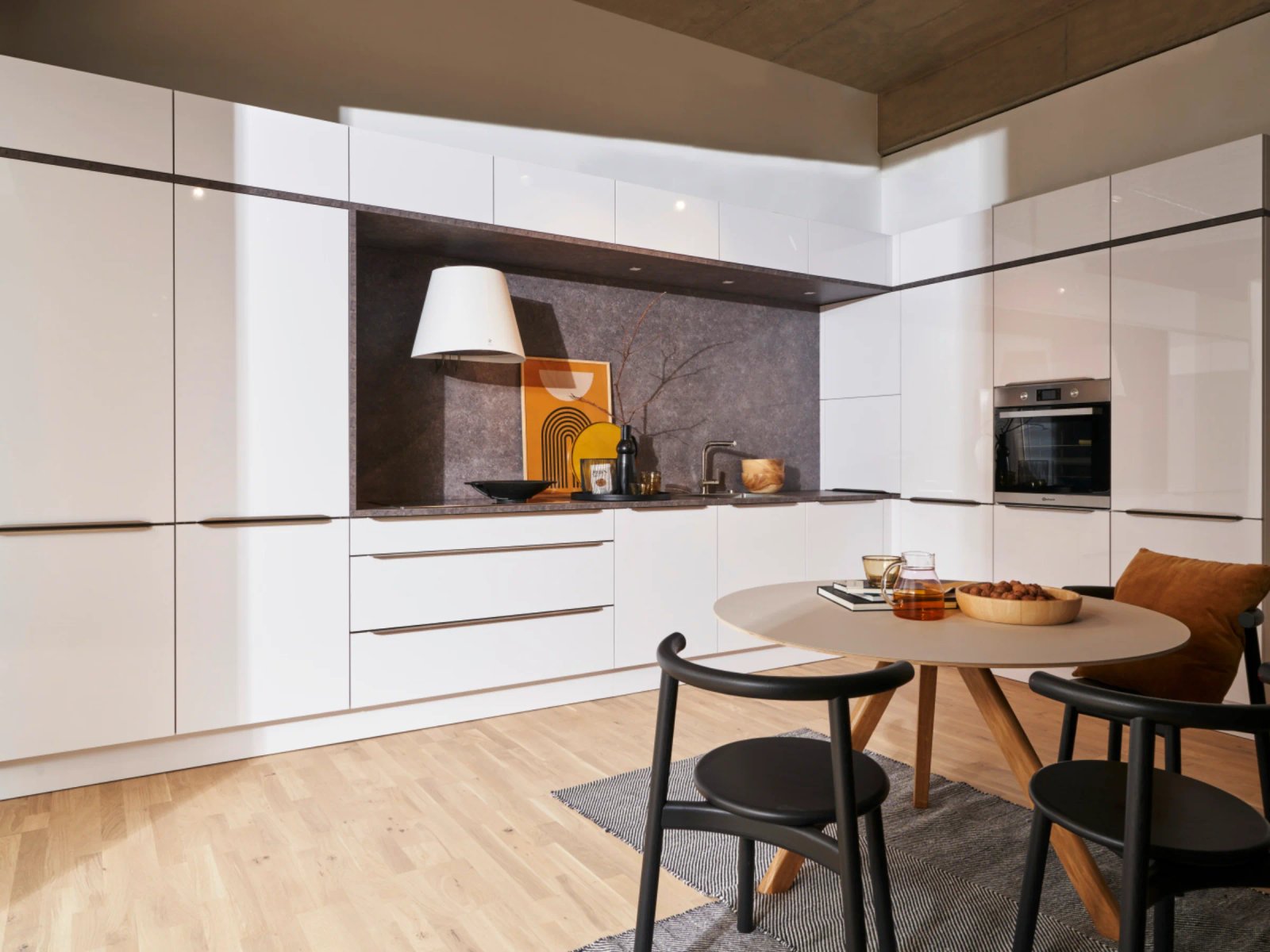 Nolte LUX kitchen, arctic white high-gloss